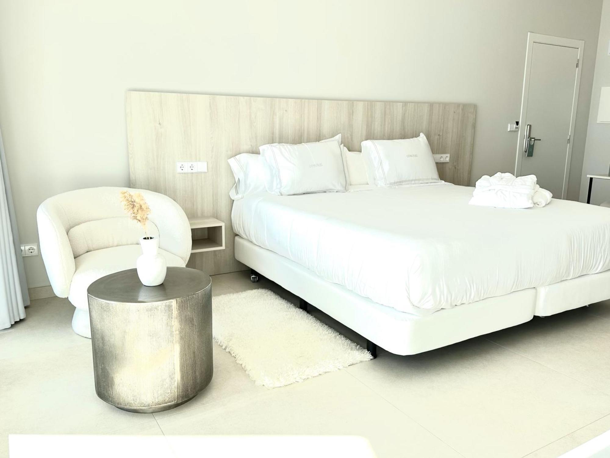 Otantus Hotel موروس المظهر الخارجي الصورة