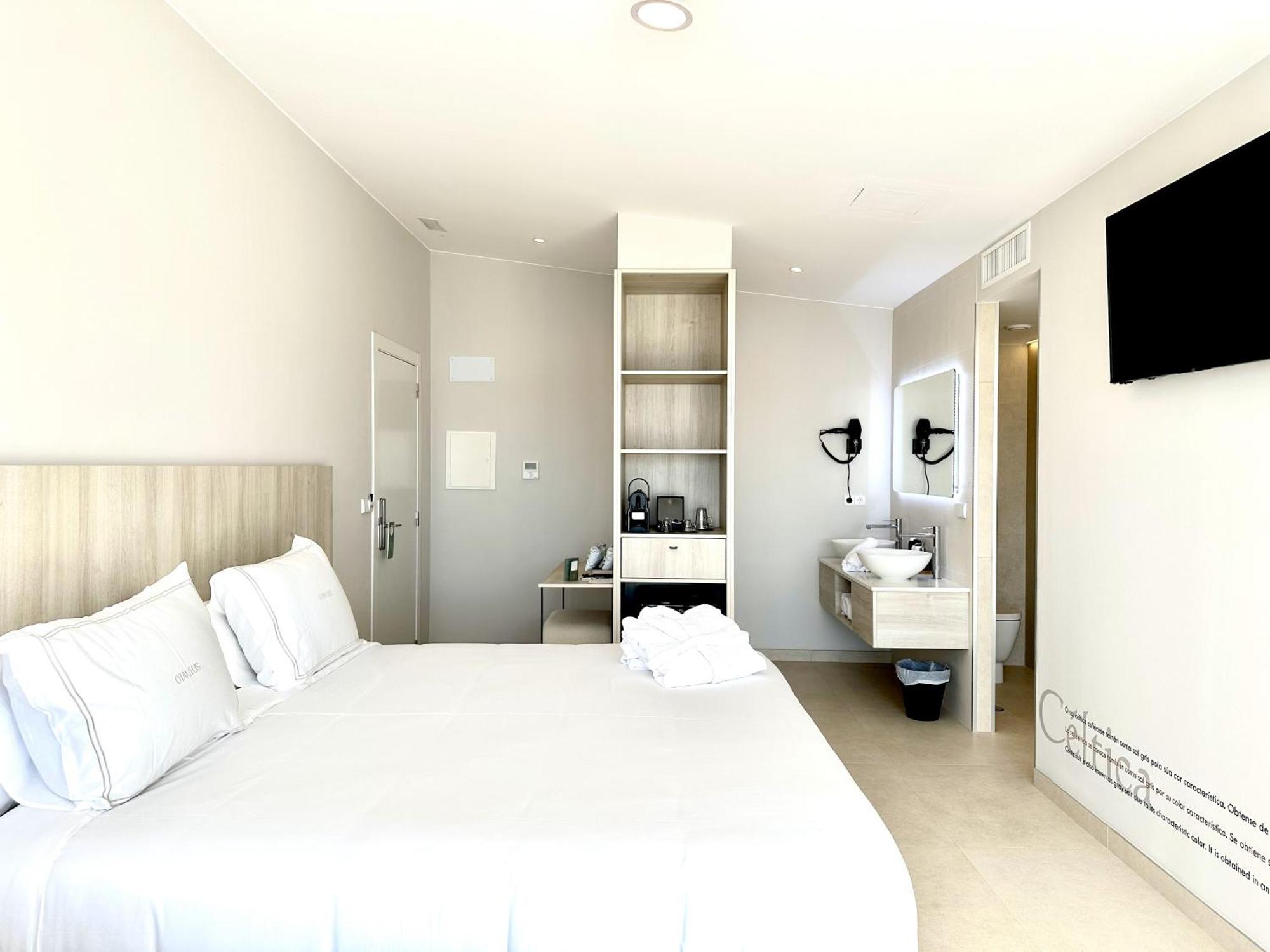 Otantus Hotel موروس المظهر الخارجي الصورة