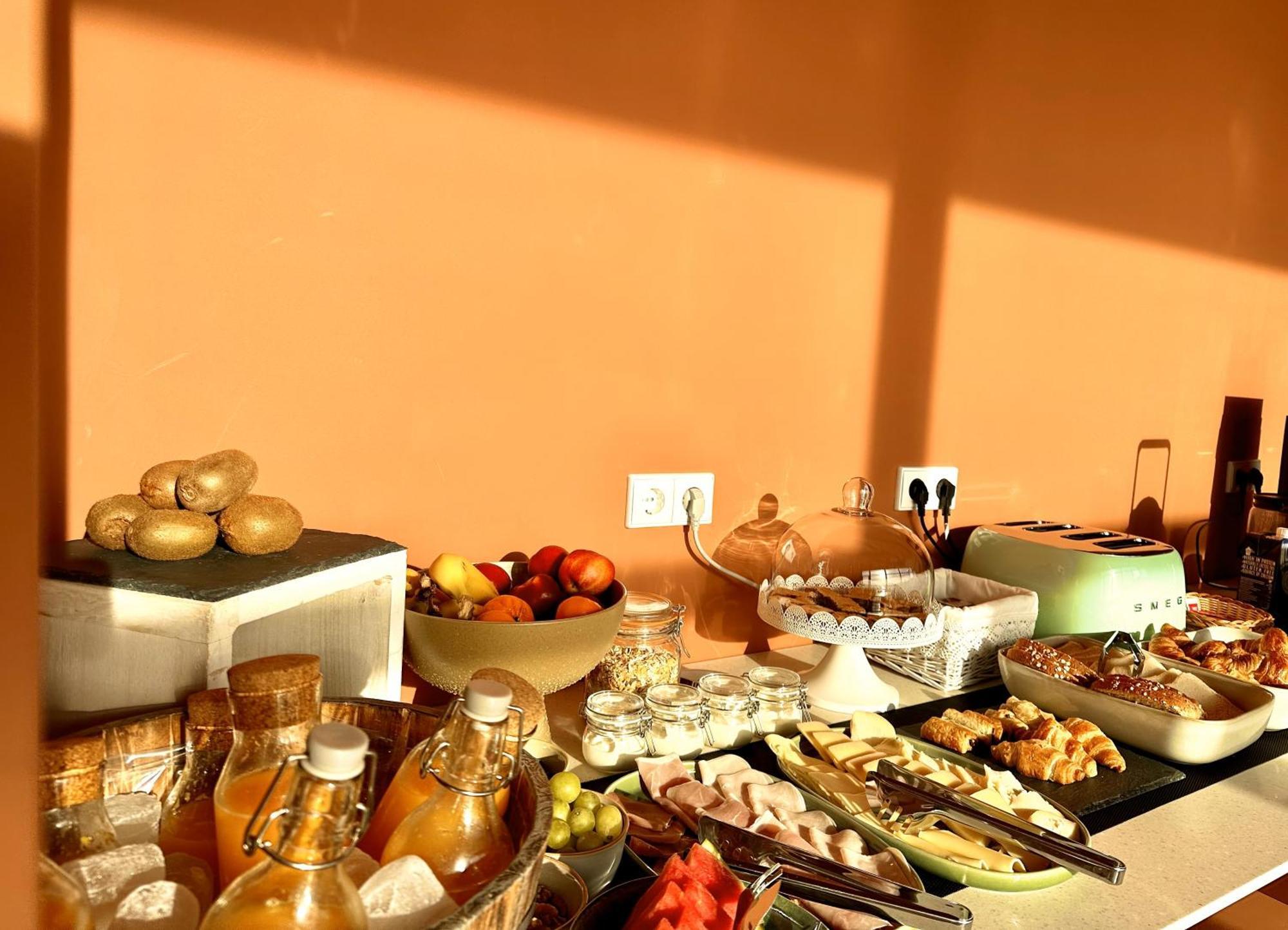 Otantus Hotel موروس المظهر الخارجي الصورة